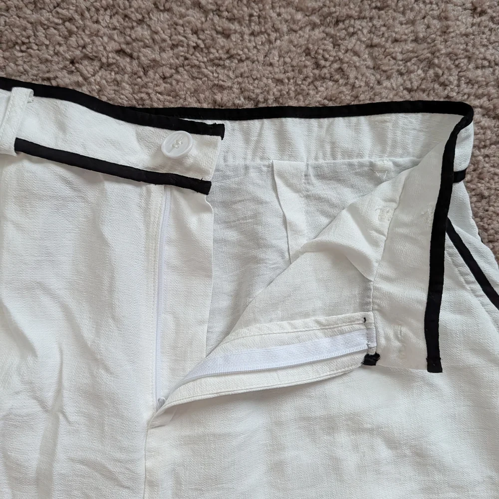 Paper Crane White Black Trim Jogger Pants Size Large